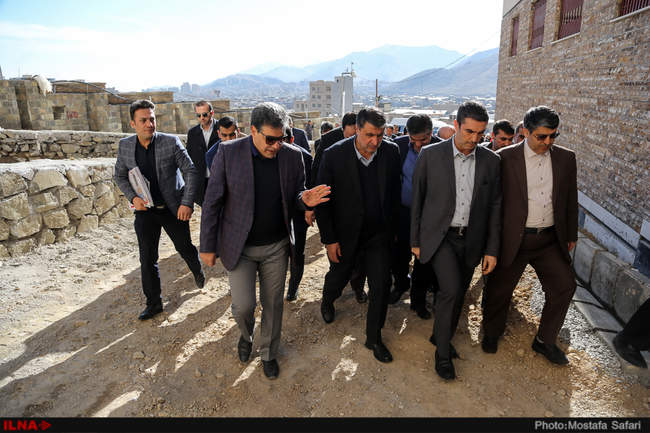 سفر وزیر راه و شهرسازی به استان مرکزی
