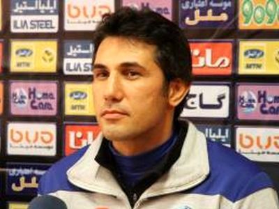 آقایی: برای بازی با پرسپولیس طرح و برنامه داریم/ پرسپولیس تیم بزرگی است