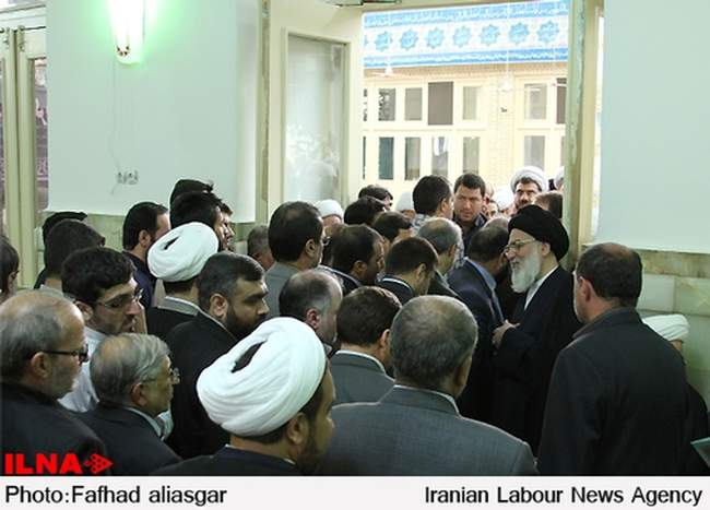 مراسم ترحیم مادر آیت‌الله هاشمی شاهرودی