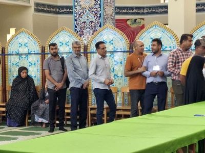 جمعیت رای دهندگان خوزستان در شعب اخذ رای افزایش یافت
