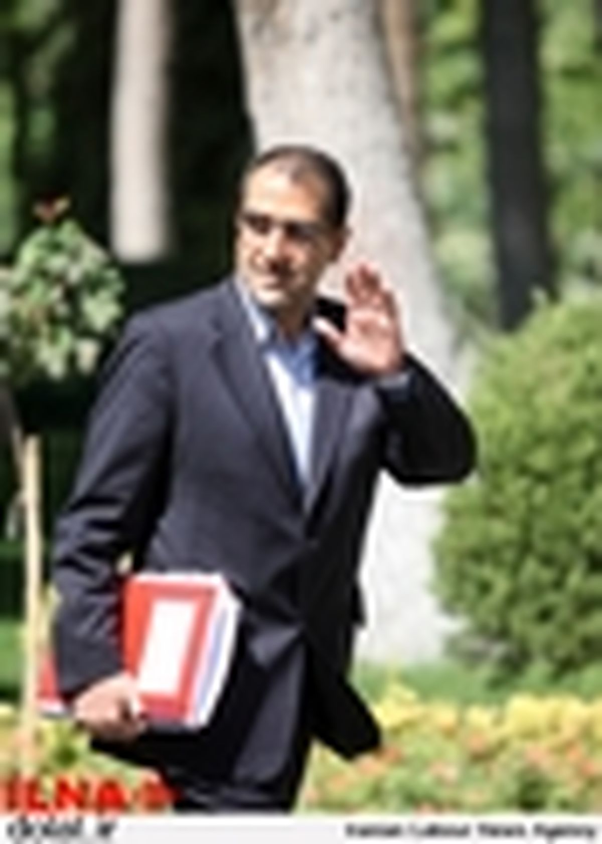 سود و زیان هر قدمی که برمی داریم، متوجه مردم است
