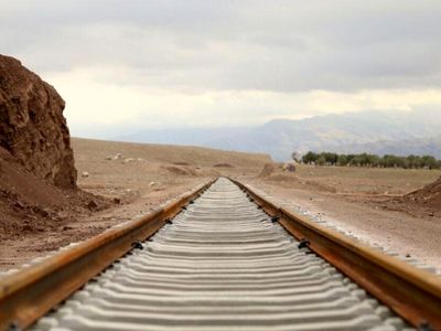 آغاز جابه‌جایی مواد اولیه مجتمع فولاد گیلان از مسیر ریلی / در صورت سیر مناسب، ادامه خواهد یافت