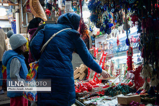 بازار تجریش تهران در آستانه شب یلدا