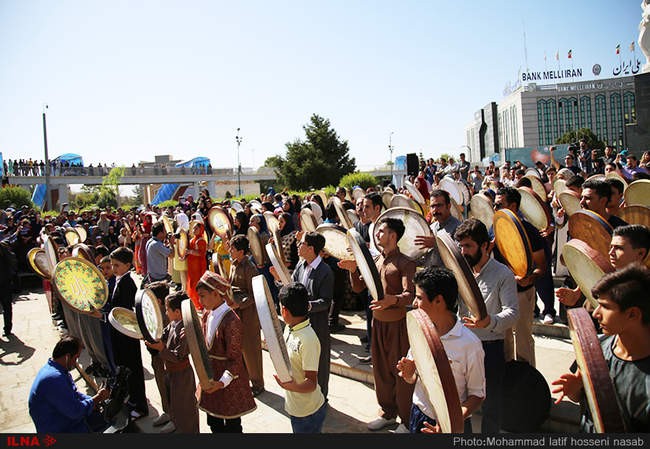 آغاز هشتمین جشنواره بین المللی دف نوازی (دف نوای رحمت)