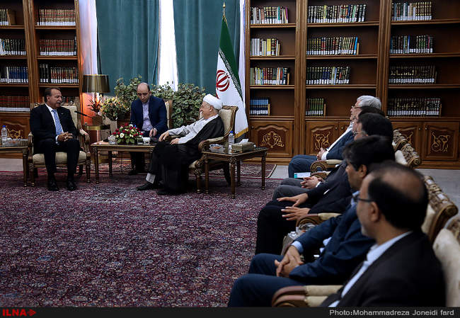 دیدار دبیر کل اتحادیه بین‌المللی تامین اجتماعی با آیت الله هاشمی رف�