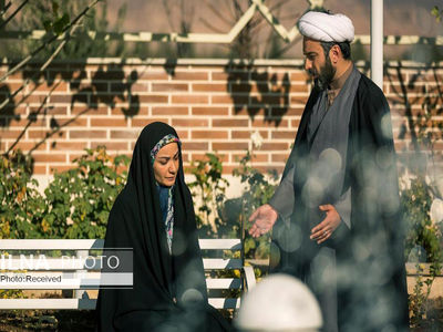 شخصیت روحانی «وقت صبح» واقع‌گراتر از نقش‌های مشابه است/ دنبال سلبریتی‌ها نبودیم