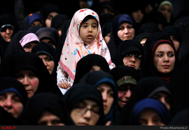 دیدار جمعی از مداحان و ذاکران اهل بیت(ع) با رهبر انقلاب