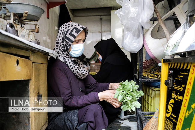 زنان دستفروش و مشارکت در اقتصاد خانواده
