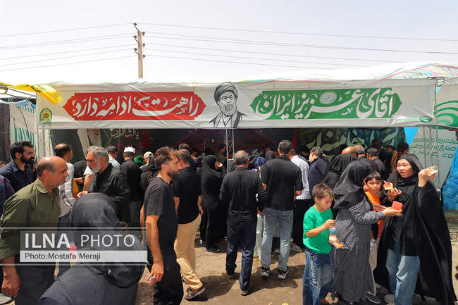 خدمت رسانی هلدینگ صنایع و معادن غدیر به عزاداران رهبر شهید در قم
