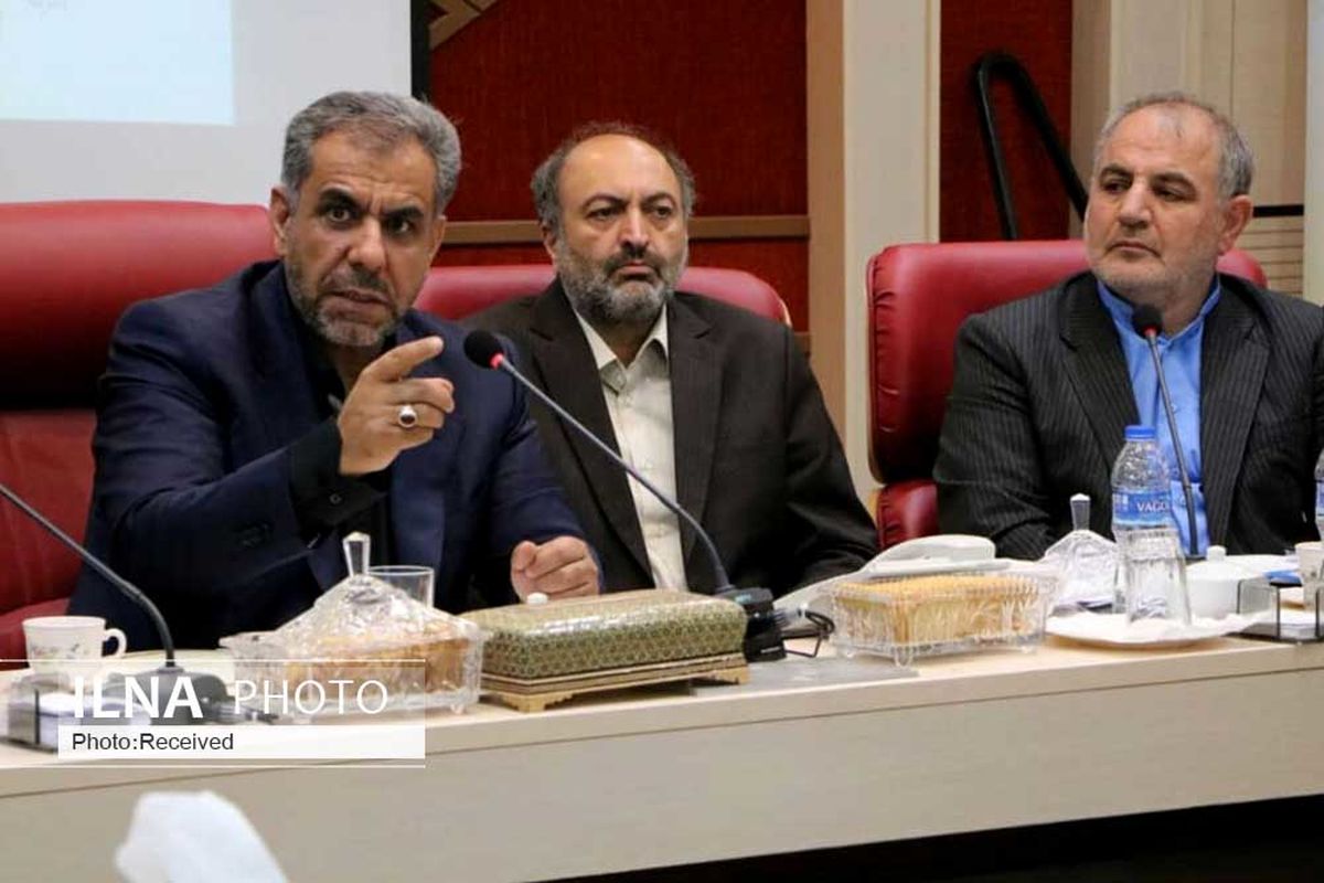 آموزش و پرورش زیر بنا و توسعه کشور را رقم می زند/ مدیران، موظف به تعامل با نهاد آموزشی استان هستند