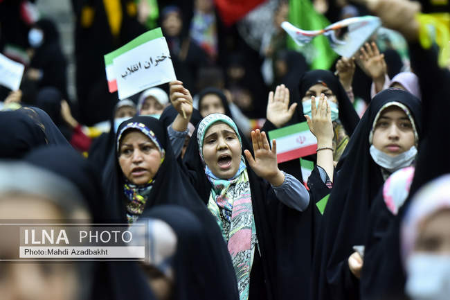 گردهمایی دختران انقلاب در ورزشگاه شیرودی