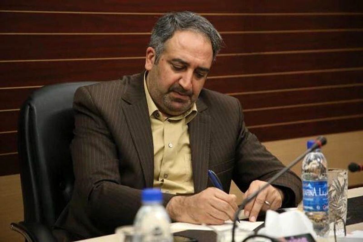 پیام خداحافظی سیاوش افضلی مدیرعامل و نایب رئیس هیئت مدیره از شرکت دخانیات ایران