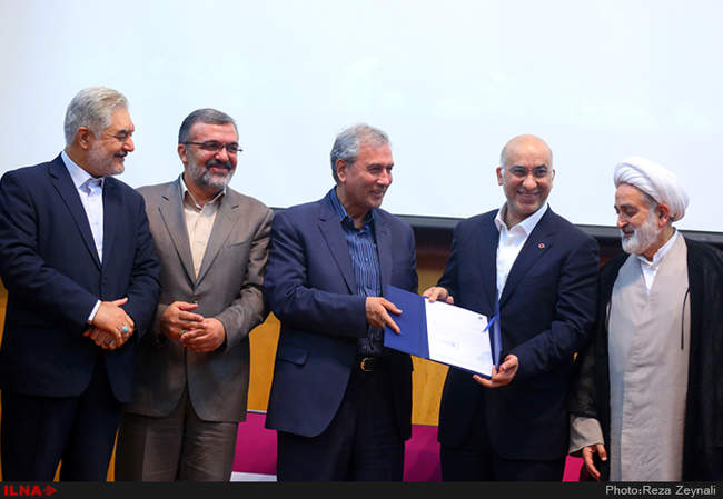 مراسم رونمایی از ارتقاء شرکت خدمات ارتباطی رایتل به نسل چهارم شبکه ت