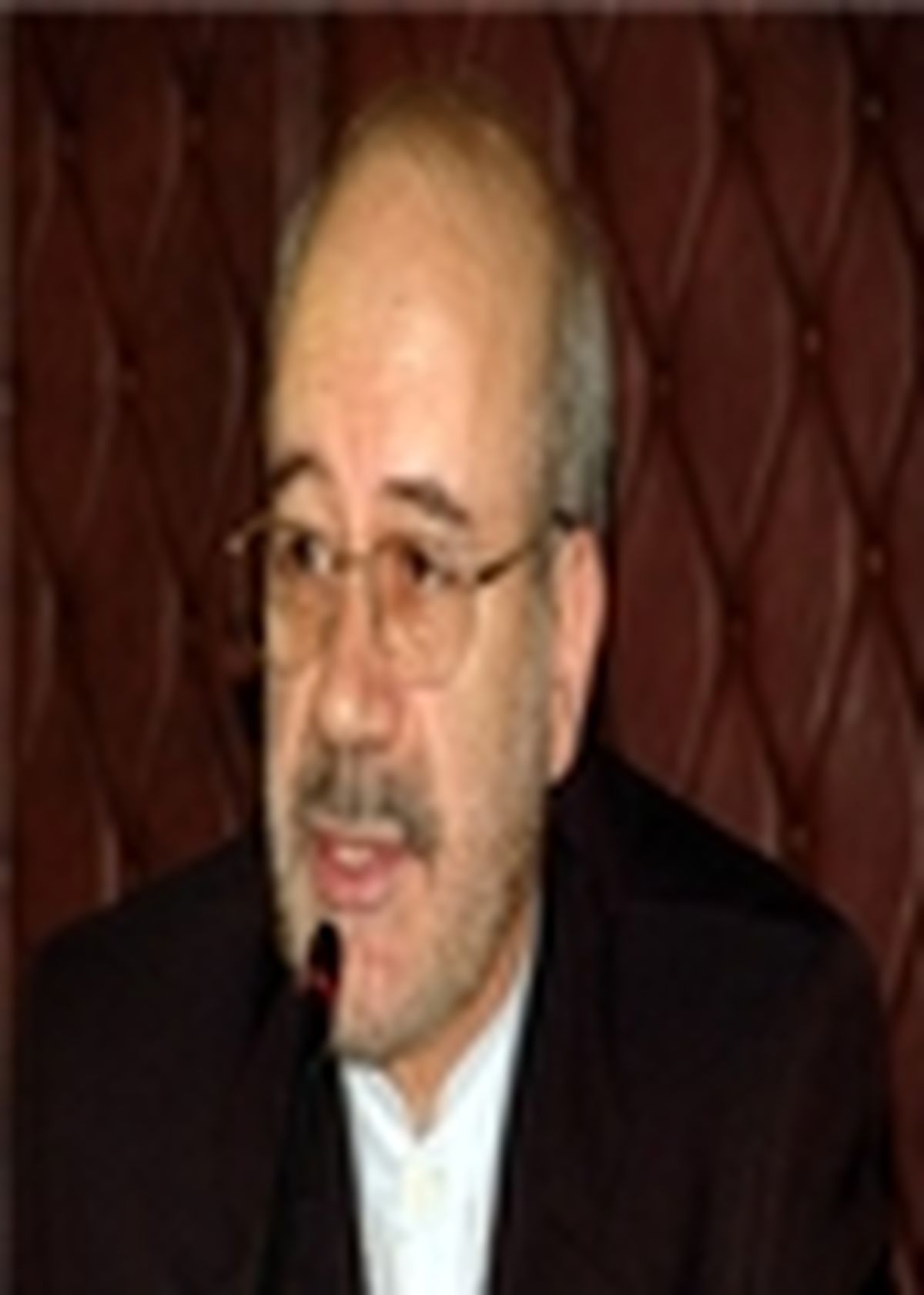 تعیین قیمت آب توسط قانونگذار و دولت تصمیم گیری می شود