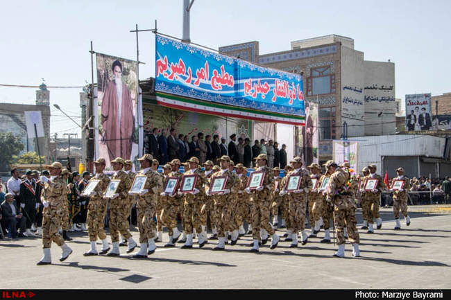 رژه نیروهای مسلح در اردبیل