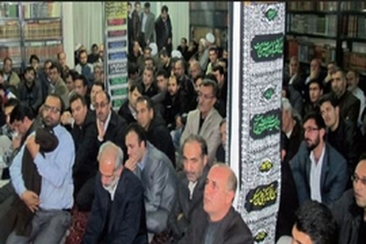 وحدت گروهها، توطئه های غرب را نقش بر آب خواهد کرد