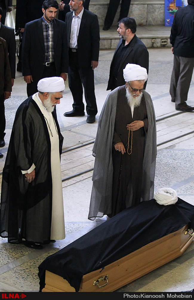 مراسم تشییع پیکر آیت الله خزعلی