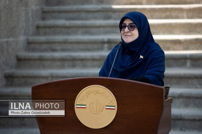 حاشیه جلسه هیات دولت - ۲۳ مهر