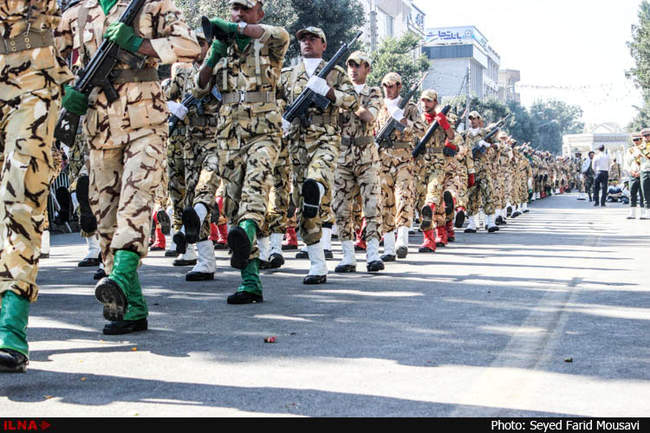 رژه نیروهای مسلح در اردبیل
