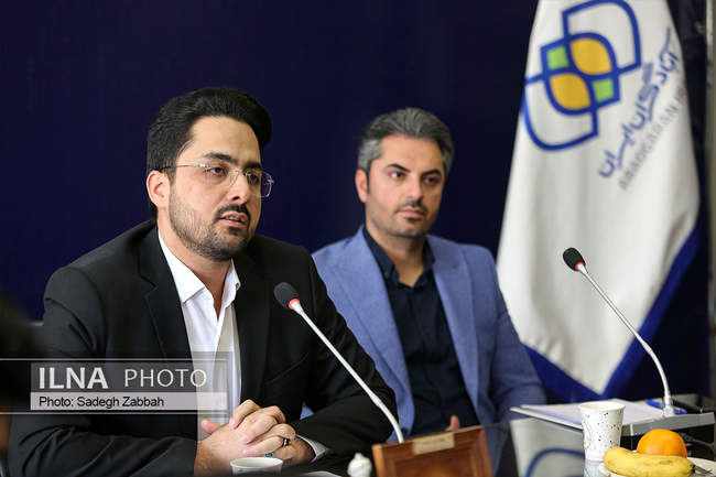 نشست خبری مدیرعامل شرکت آبادگران ایران 