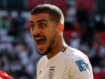 جنجالی‌ترین یاغی در تیررس کارتال و پرسپولیس/ سرخ‌ها پیراهن جذاب را به سید پیشنهاد دادند