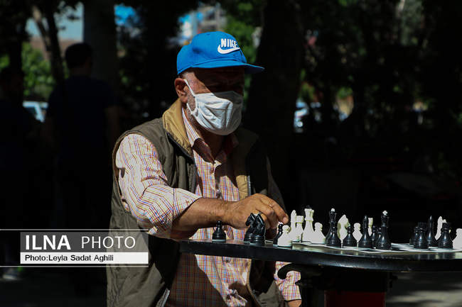 زندگی شهروندان تهرانی زیر سایه کرونا 