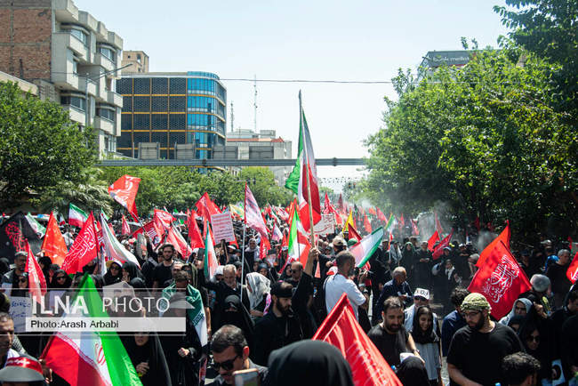مراسم تشییع پیکر مطهر رهبر شهید انقلاب / 3