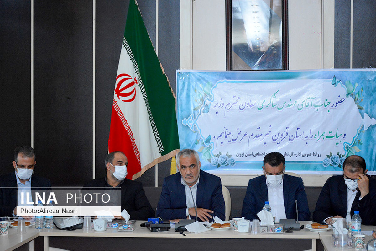 میزان تورم و دستمزد باید تعادل سازی شود/ کارگران در دست انداز شکاف میان تورم و دستمزد