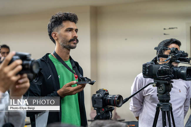 کنفرانس خبری مربیان تیم فوتبال 