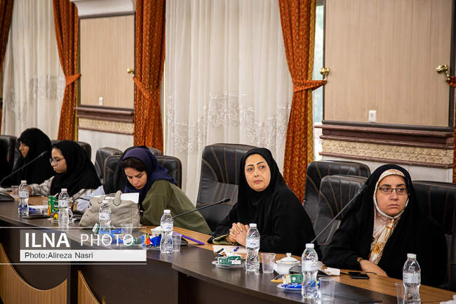 نشست خبری رئیس و اعضای هیات مدیره دوره سوم خانۀ مطبوعات استان قزوین