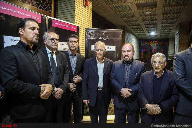 مراسم ترحیم بهمن کشاورز