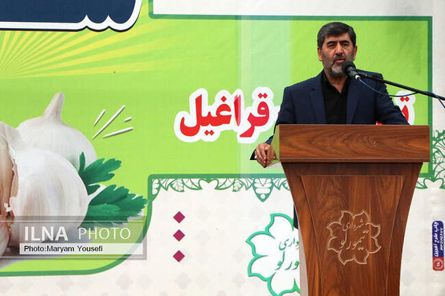 برگزاری ششمین همایش سیر در شهر تیمورلو شهرستان آذرشهر