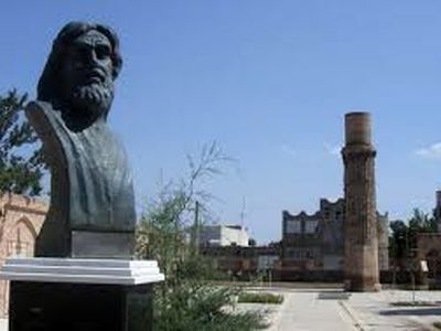 مجموعه فرهنگی شمس تبریزی در خوی کلنگ‌زنی شد