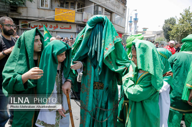 مراسم خیمه‌سوزان ظهر عاشورا در چهارراه گلوبندک تهران /2
