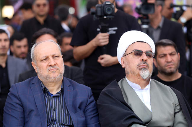 تجلیل از خانواده های شهدای ورزشکار جنگ رمضان با حضور وزیر ورزش و جوان