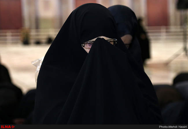 مراسم تشییع پیکر بانو مرضیه حدیدچی دباغ در حرم امام خمینی(ره) 