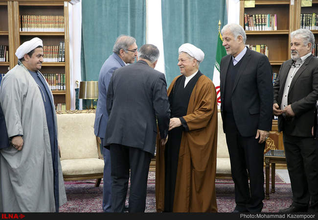 دیدار اعضای هیأت رئیسه فدراسیون هندبال با آیت الله هاشمی رفسنجانی