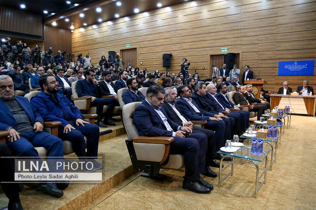 نشست خبری رئیس مجلس شورای اسلامی