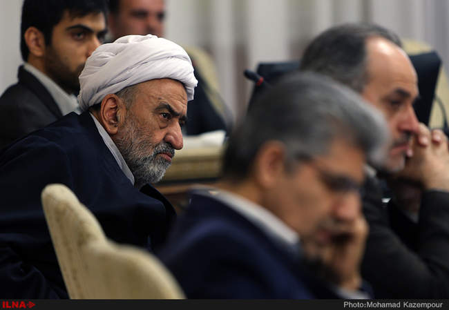 نشست تخصصی آزاداندیشی و تضارب آراء