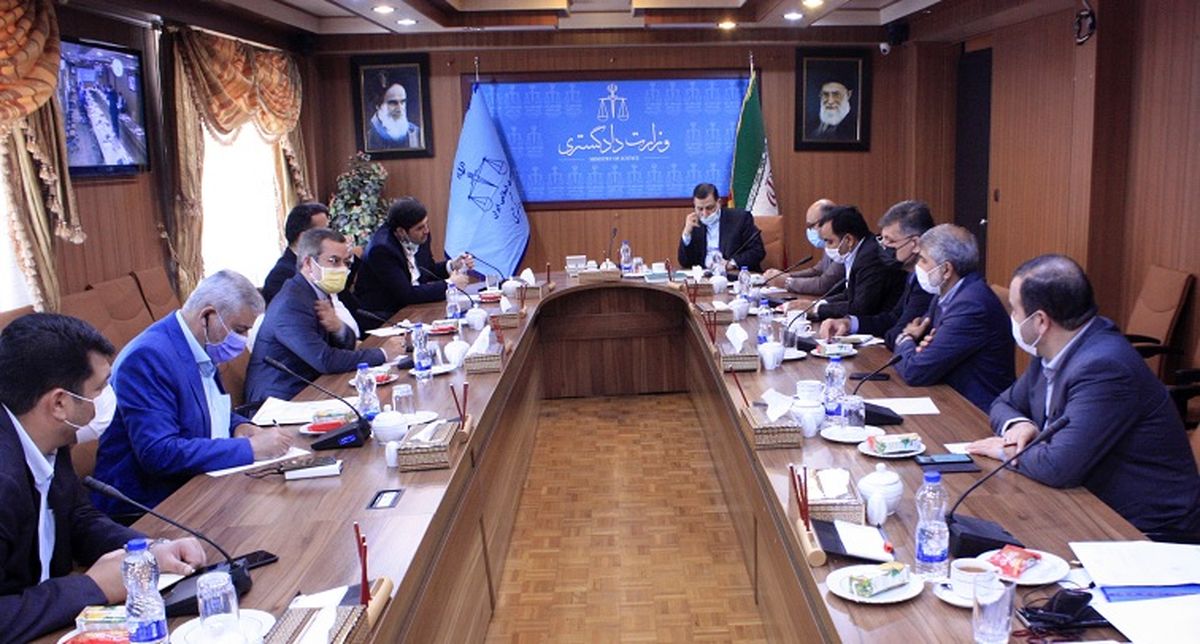 تاکید بر لزوم تعامل هرچه بیشتر مقام‌های قضایی با نمایندگان مجلس