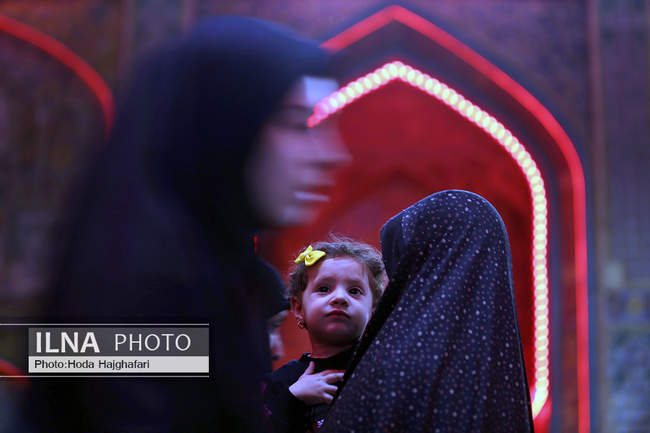 برپایی سفره افطاری و احیای لیالی قدر در نجف 