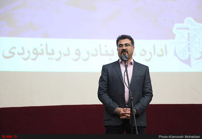 عکس‌های اکران افتتاحیه فیلم سینمایی "پینوکیو،‌ عاموسردار و رئیسعلی" در بوشهر