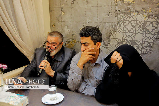 عزاداری شهادت حضرت زهرا(س) در قطار زائران رضوی