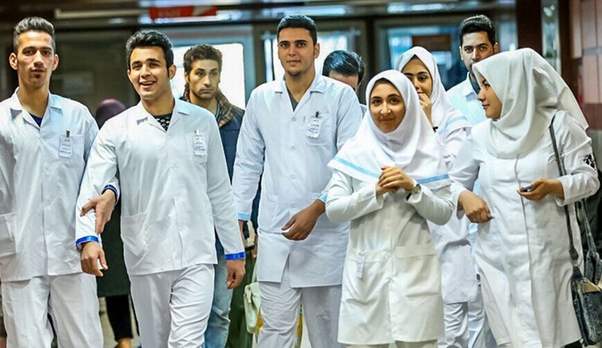 شرکت در کلاس حضوری برای دانشجویان اختیاری است