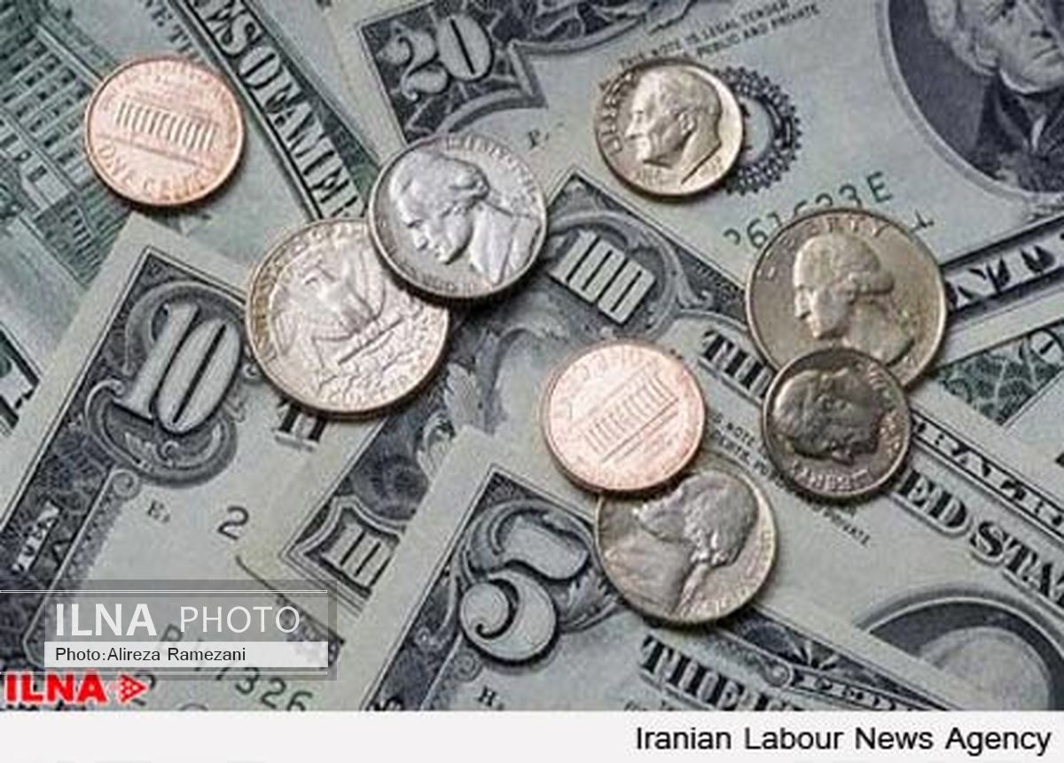 دلار آمریکا 3555 تومان / یورو 4015 تومان