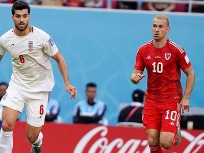 عزت اللهی: خدا را شکر پیش مردم روسیاه نشدیم