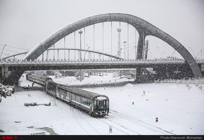 صبح برفی تهران
