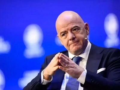 استقبال اینفانتینو از حضور زنان در دیدار جام حذفی ایران