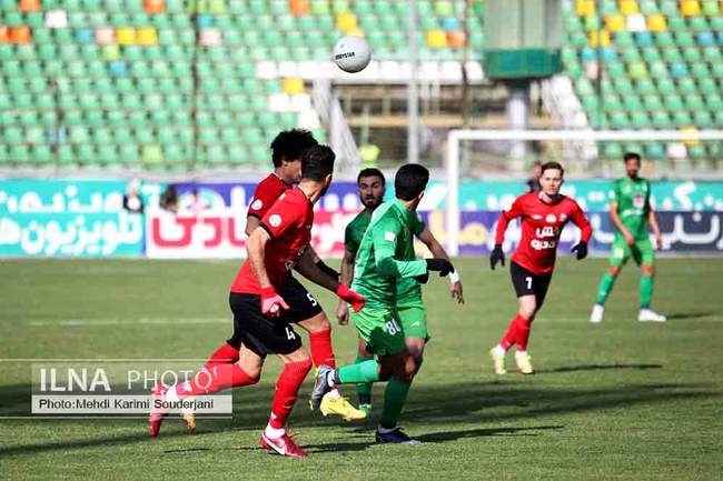 گزارش تصویری بازی ذوب آهن اصفهان و تراکتور سازی تبریز