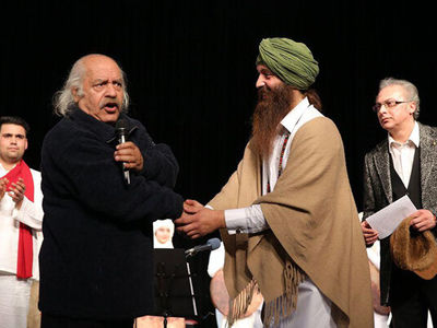 آیدین شیخ عواید کنسرتش را به سیل زدگان اختصاص داد/ هرگز موسیقی خیابانی را رها نمی‌کنم/ بچه‌های موسیقی خیابانی را دریابید
